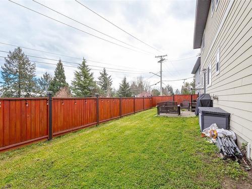 942 Arngask Ave, Langford, BC - Outdoor
