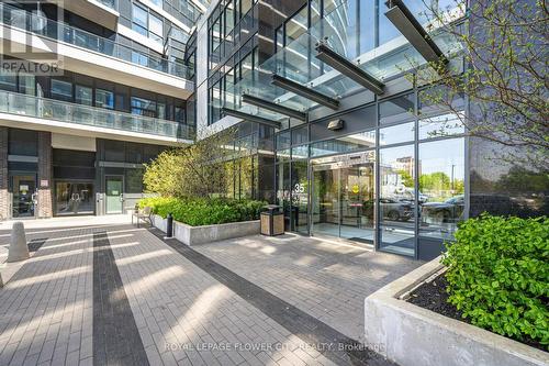 709 - 65 Watergarden Drive, Mississauga (Hurontario), ON - Outdoor