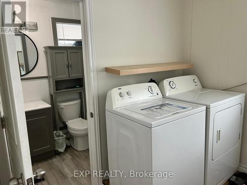 169 Peel Street, Collingwood, ON - Indoor Photo Showing Laundry Room