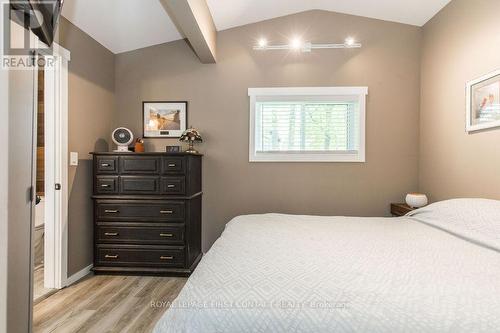 7697 West River Road, Ramara, ON - Indoor Photo Showing Bedroom