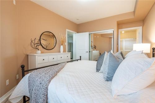245 Dalesford Road|Unit #501, Etobicoke, ON - Indoor Photo Showing Bedroom