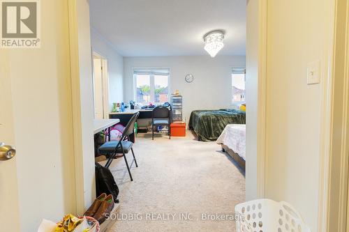 2425 Dress Circle Crescent, Oshawa (Windfields), ON - Indoor