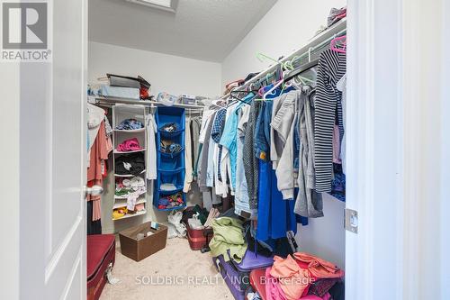 2425 Dress Circle Crescent, Oshawa, ON - Indoor With Storage