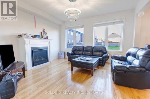 2425 Dress Circle Crescent, Oshawa, ON - Indoor Photo Showing Living Room With Fireplace