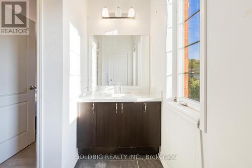 2425 Dress Circle Crescent, Oshawa (Windfields), ON - Indoor Photo Showing Bathroom