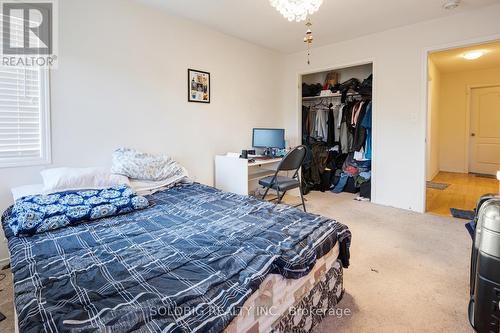 2425 Dress Circle Crescent, Oshawa (Windfields), ON - Indoor Photo Showing Bedroom