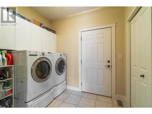 1581 20Th Street Ne Unit# 37, Salmon Arm, BC - Indoor Photo Showing Laundry Room