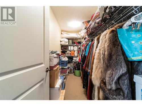 1581 20Th Street Ne Unit# 37, Salmon Arm, BC - Indoor With Storage