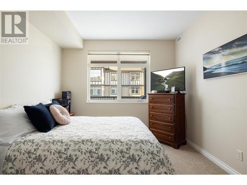 3843 Brown Road Unit# 2303, West Kelowna, BC - Indoor Photo Showing Bedroom