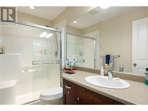 3843 Brown Road Unit# 2303, West Kelowna, BC - Indoor Photo Showing Bathroom