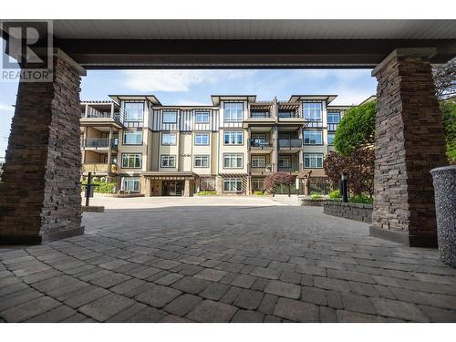 3843 Brown Road Unit# 2303, West Kelowna, BC - Outdoor With Facade