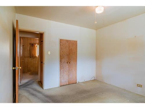 3171 Iris Crescent, Trail, BC - Indoor Photo Showing Other Room