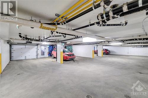 509 Gladstone Avenue Unit#4, Ottawa, ON - Indoor Photo Showing Garage