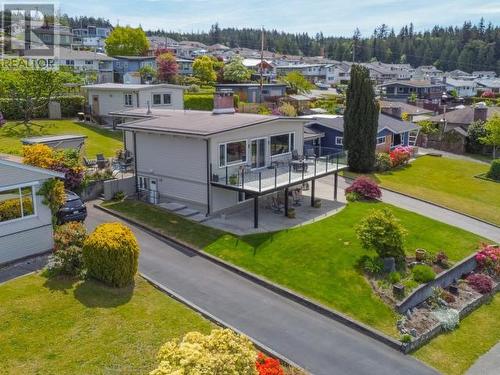 3828 Gordon Ave, Powell River, BC - Outdoor With View