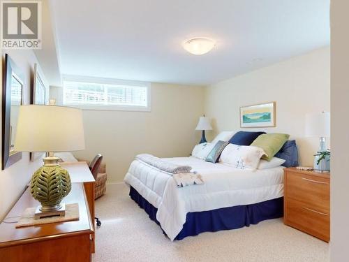 3828 Gordon Ave, Powell River, BC - Indoor Photo Showing Bedroom