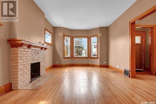 441 Leopold Crescent, Regina, SK - Indoor With Fireplace
