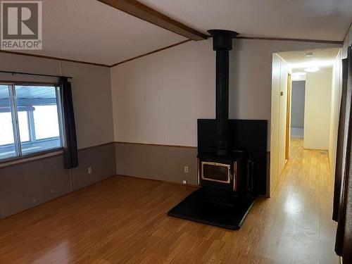 Tw-3 7817 S 97 Highway, Prince George, BC - Indoor Photo Showing Other Room
