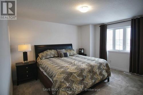 20 King Street, Fort Erie, ON - Indoor Photo Showing Bedroom