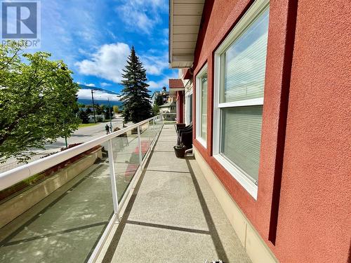1130 Riverside Avenue Unit# 8, Sicamous, BC - Outdoor With Exterior