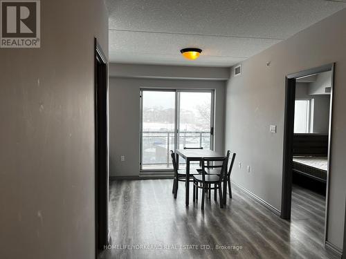 G307 - 275 Larch Street, Waterloo, ON - Indoor Photo Showing Dining Room
