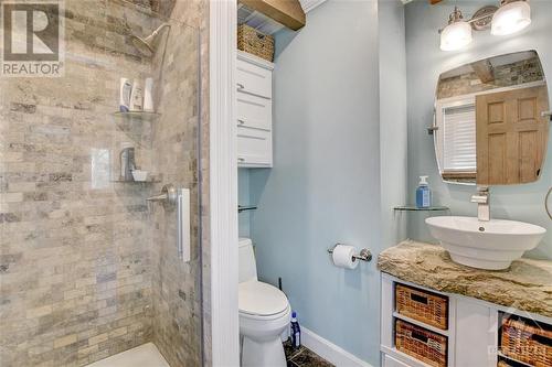 365 Yvon Lane, Westport, ON - Indoor Photo Showing Bathroom