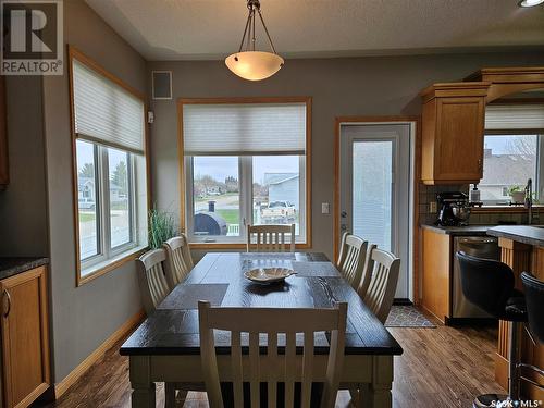 10 Manor Bay, Carlyle, SK - Indoor Photo Showing Dining Room