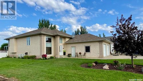 10 Manor Bay, Carlyle, SK - Outdoor