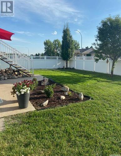 10 Manor Bay, Carlyle, SK - Outdoor