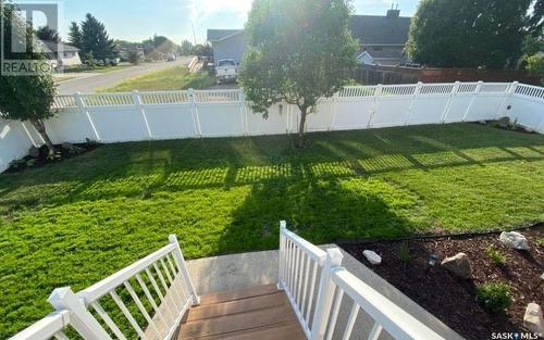 10 Manor Bay, Carlyle, SK - Outdoor With Backyard