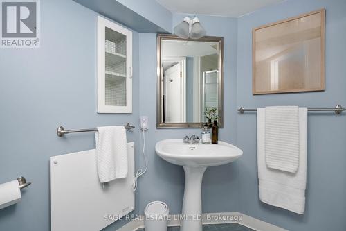 287 Vaughan Road, Toronto, ON - Indoor Photo Showing Bathroom