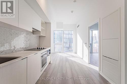 2105 - 82 Dalhousie Street, Toronto, ON - Indoor Photo Showing Kitchen With Upgraded Kitchen