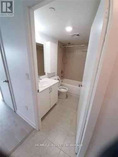 1113 - 1346 Danforth Road, Toronto, ON - Indoor Photo Showing Bathroom