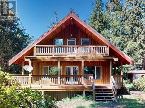 2847 Brian'S Way, Savary Island, BC - Outdoor With Deck Patio Veranda