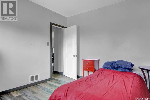 2728 Montreal Crescent, Regina, SK - Indoor Photo Showing Bedroom