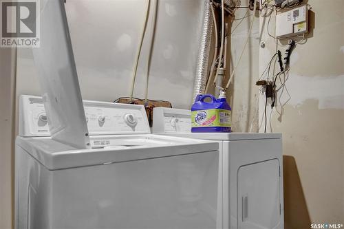 2728 Montreal Crescent, Regina, SK - Indoor Photo Showing Laundry Room