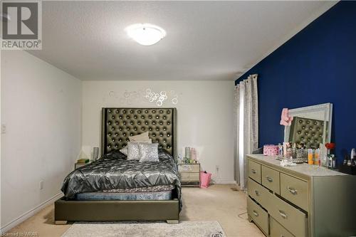 Master bedroom. 2 walk-in closets and bathroom. - 237 Shady Glen Crescent, Kitchener, ON - Indoor Photo Showing Bedroom