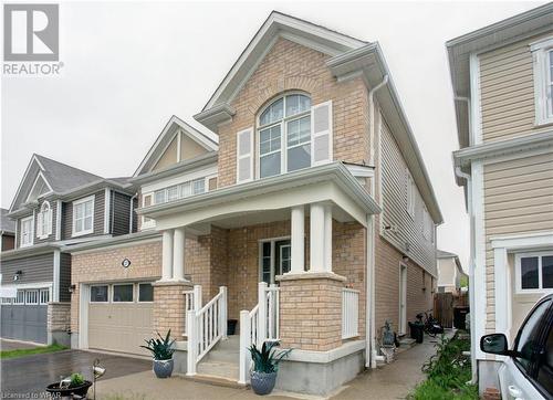 View of the side entrance to the house. - 237 Shady Glen Crescent, Kitchener, ON - Outdoor