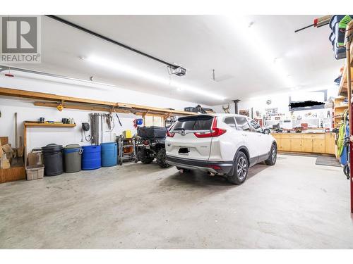 8758 Holding Road Unit# 17, Adams Lake, BC - Indoor Photo Showing Garage