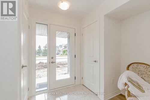 2 Emmas Way, Whitby, ON - Indoor Photo Showing Other Room