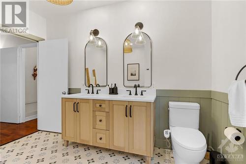 13 Bedford Crescent, Ottawa, ON - Indoor Photo Showing Bathroom