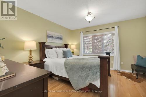 2660 Devonsley Crescent, Oakville, ON - Indoor Photo Showing Bedroom