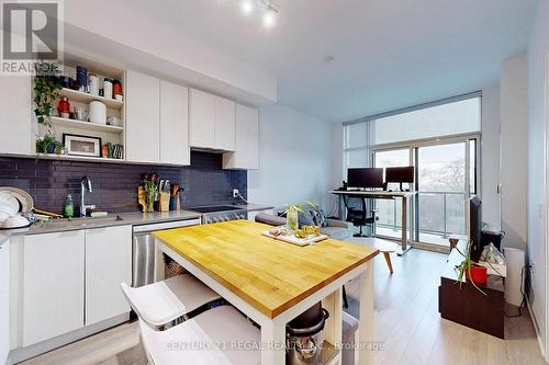 310 - 50 George Butchart Drive, Toronto, ON - Indoor Photo Showing Other Room