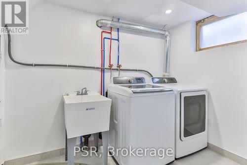 699 Upper James Street, Hamilton, ON - Indoor Photo Showing Laundry Room