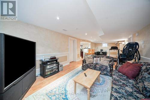 50 Radley Street, Vaughan, ON - Indoor Photo Showing Living Room