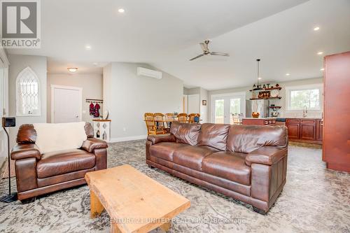 66 Williams Road, Stirling-Rawdon, ON - Indoor Photo Showing Living Room