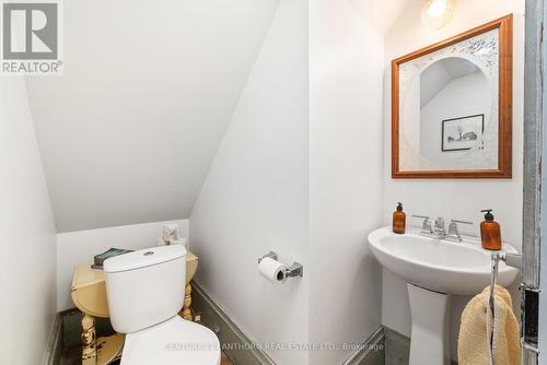422 Murphy Road, Prince Edward County, ON - Indoor Photo Showing Bathroom