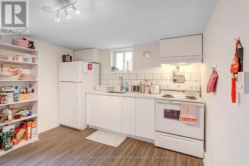 Bsmt - 99 Hay Avenue, Toronto, ON - Indoor Photo Showing Kitchen