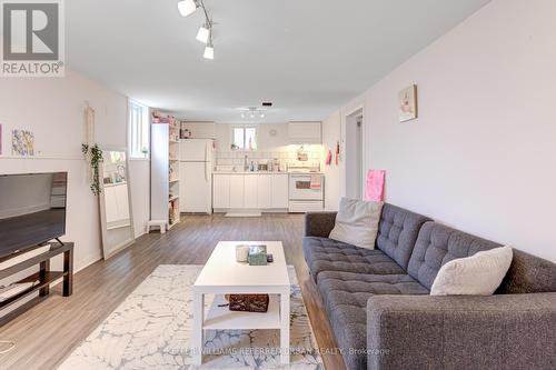 Bsmt - 99 Hay Avenue, Toronto, ON - Indoor Photo Showing Living Room