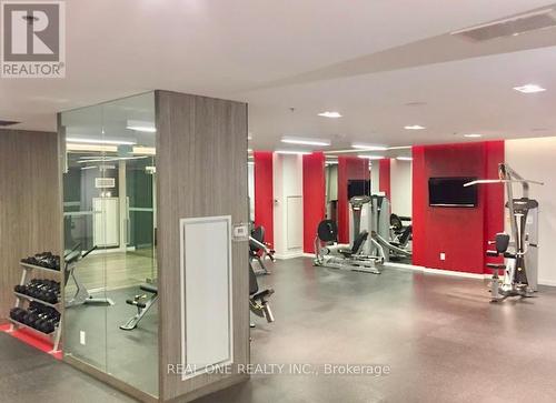 3307 - 318 Richmond Street W, Toronto, ON - Indoor Photo Showing Gym Room