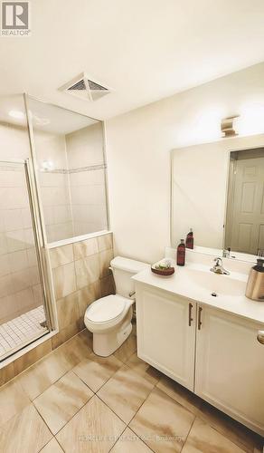 215 - 510 Kingbird Grove, Toronto, ON - Indoor Photo Showing Bathroom
